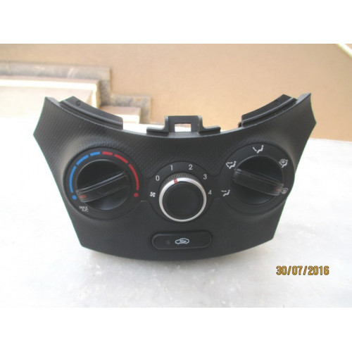 Çıkma KALORİFER KONTROL PANOSU MANUEL HYUNDAİ ACCENT BLUE